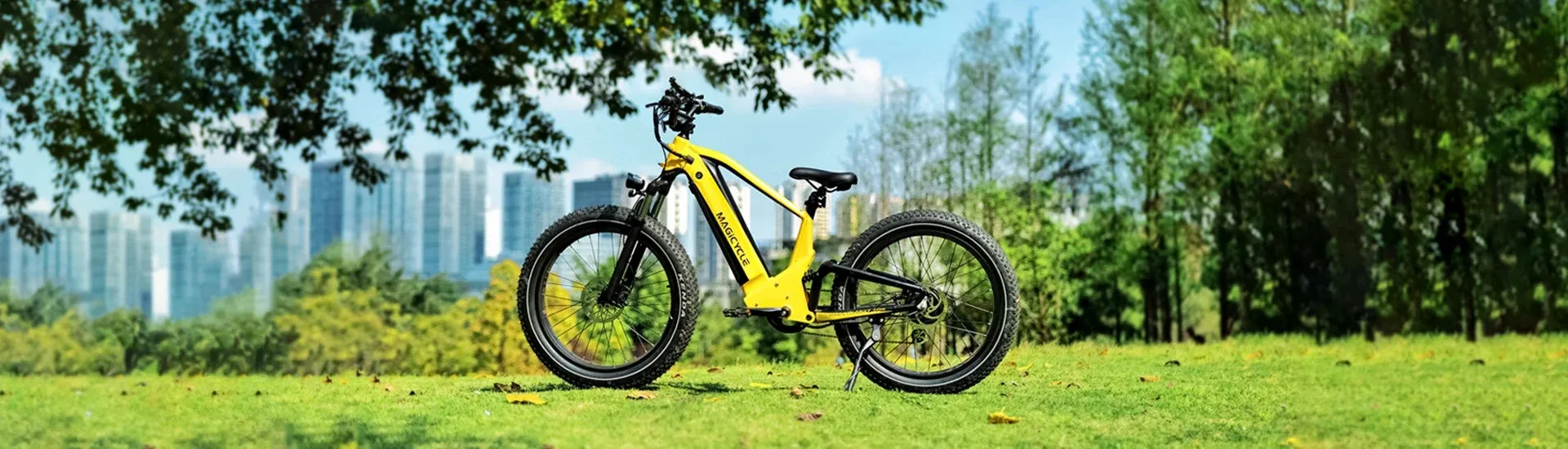 Magicycle Deer 2.0: SUV eBike with full suspension and a high-torque 52V Bafang motor.